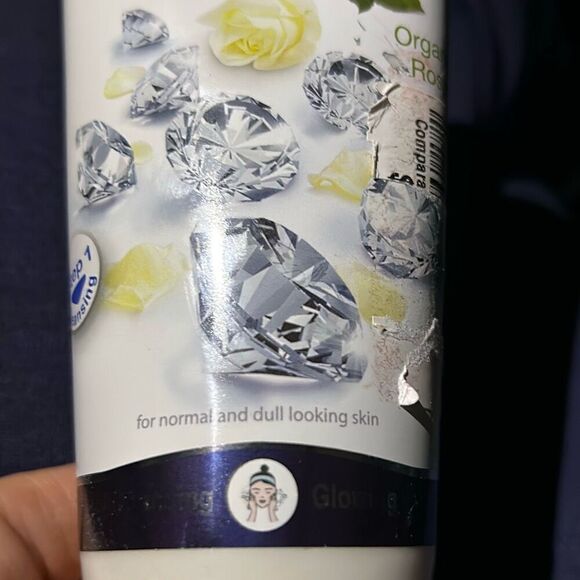 Freash & Fruity Pink Glow Diamond Wash 150Ml. NEW - Picture 3 of 8